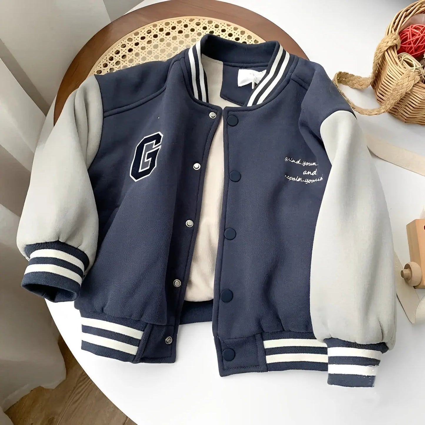 Chaqueta universitaria infantil